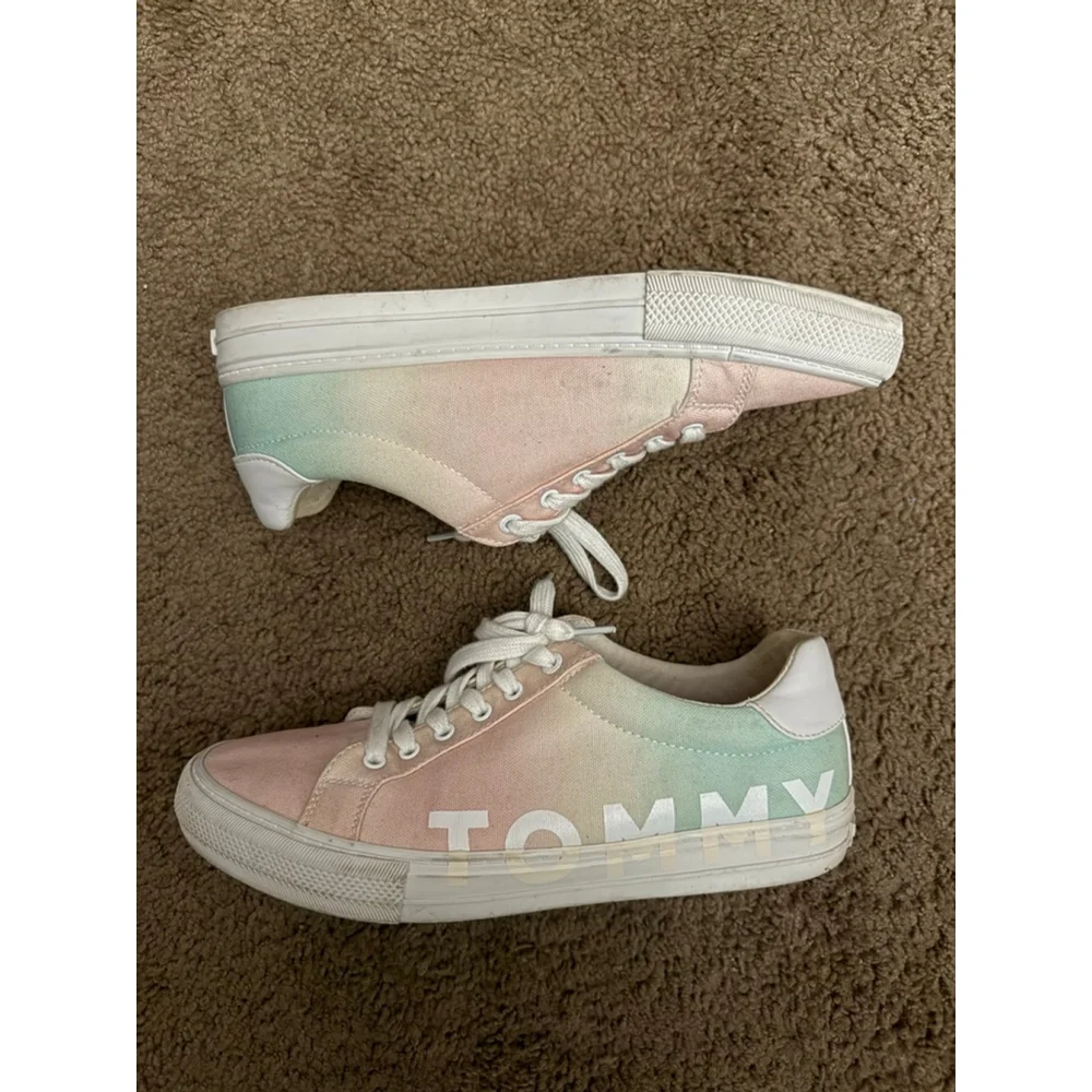 Women's Tommy Hilfiger Mightee lace up Pink Green Ombre Sneakers